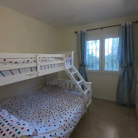 度假居 Beachside Town House 埃斯特波纳
